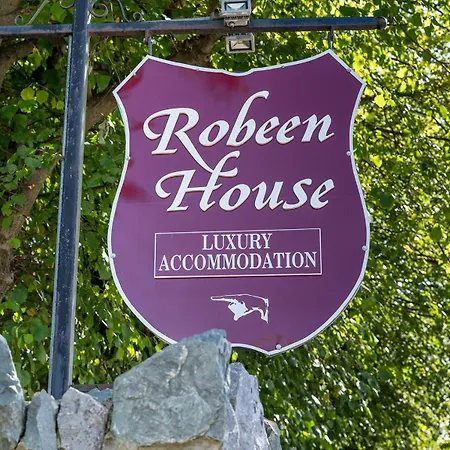 Robeen House