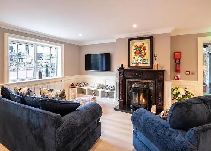 Robeen House Apartment *